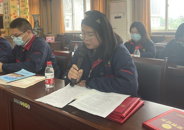 公司召開青年座談會 公司召開青年座談會