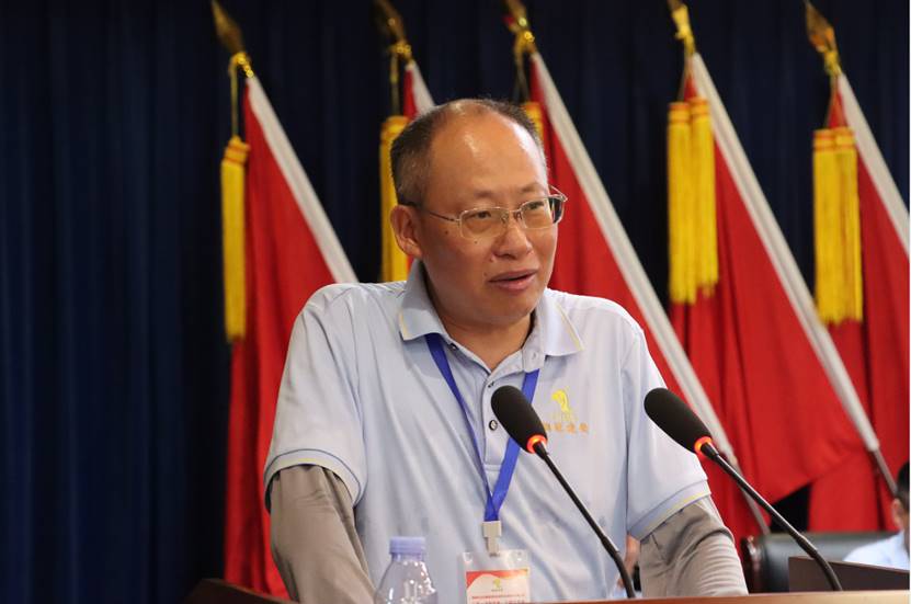 公司召開三屆一次職工代表會、三屆工會會員代表會